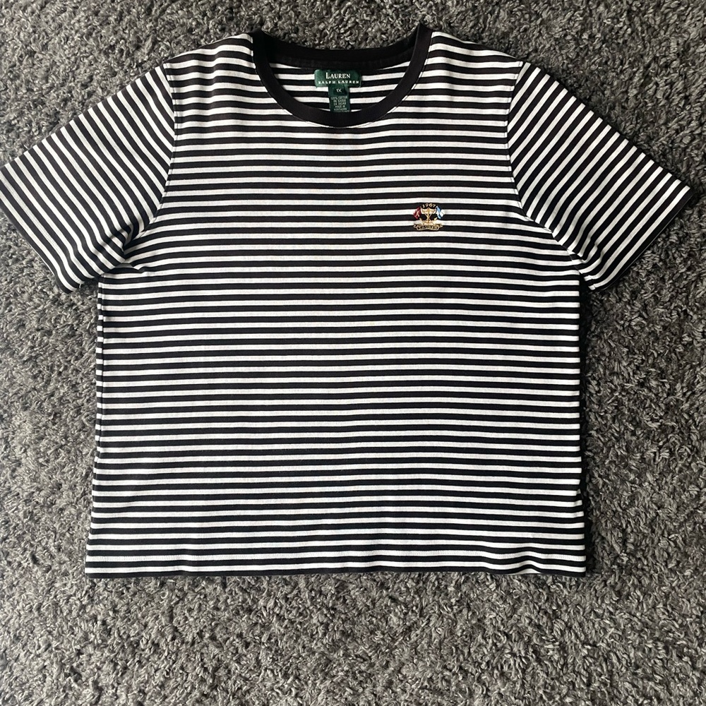 Vintage Women’s Plus Size Black and White Striped T-Shirt